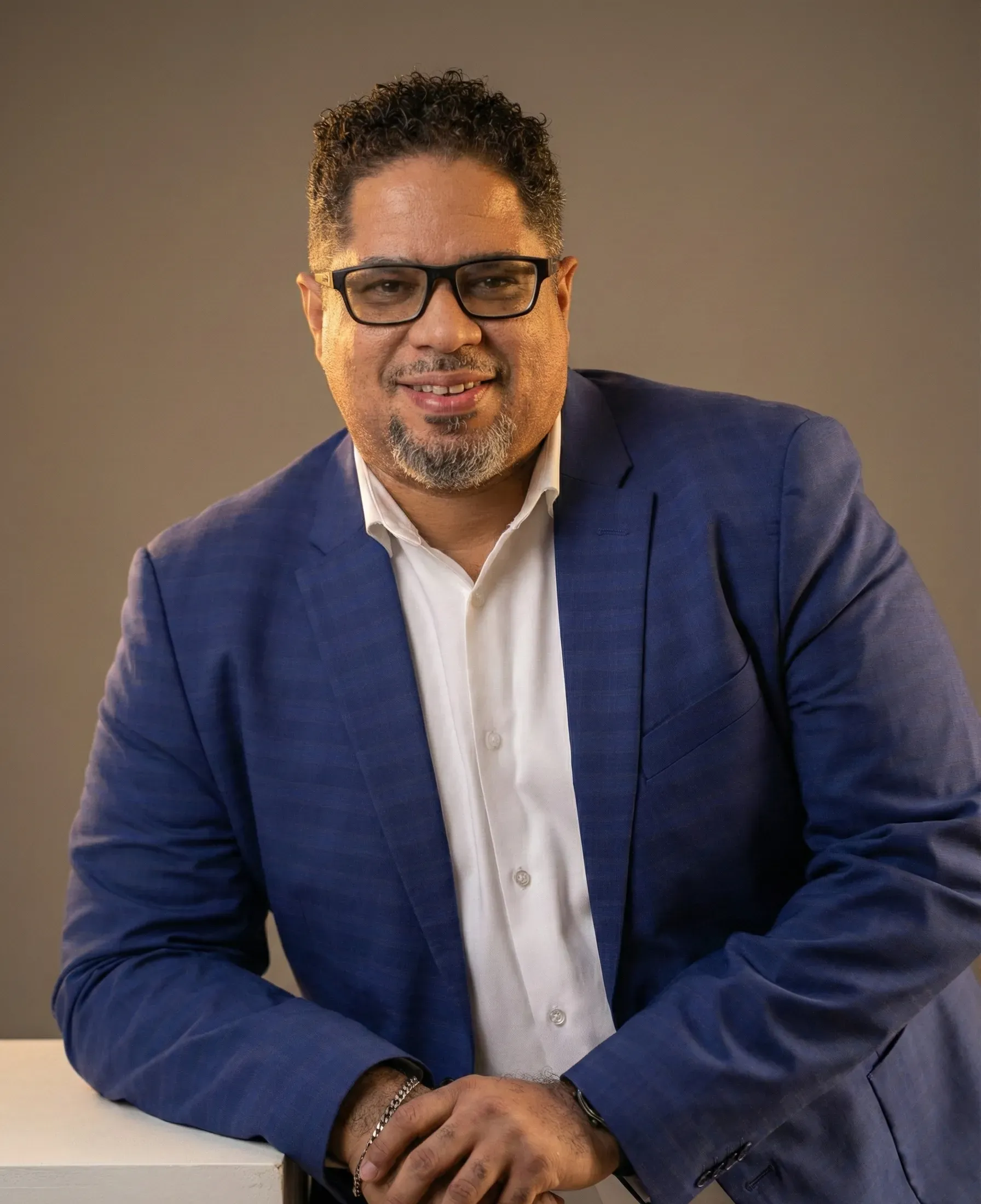 Javier Kerr - Senior Solutions Architect